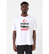 18 Mart Çanakkale Geçilmez Beyaz Erkek Oversize Tshirt