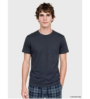 LC WAIKIKI Lacivert Slim Fit Modal Kumaş Tişört /02