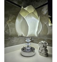 Abajur, Pilli Abajur, Pilli masa lambası , Pilli Gece lambası, BEYAZ MİDYE DESEN, PST.KRSİTAL KROM AYAK (Beyaz Gümüş)