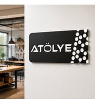 Dekoratif Atölye Yönlendirme Tabelası