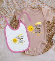BK Kids Kişiye Özel Teyzem Halleder Tasarımlı Pembe %100 Pamuklu Kısa Kol Bebek Body Zıbın ve Mama Önlüğü Hediye Seti