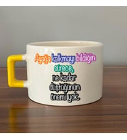 Ayağa Kalkmayı Bildiğin Sürece Baskılı Kadınlar Günü Sarı Kulplu C Fincan