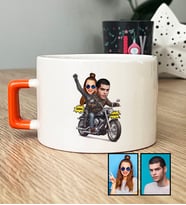Kişiye Özel Karikatürlü Motorlu Sevgililer Lüks Fincan Sevgililer Günü Hediyesi
