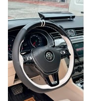 Vw T-Roc Dikme Direksiyon Kılıfı Parlak Siyah Beyaz Detaylı Beyaz Çift Yüzük ve Dikiş 2017-2021