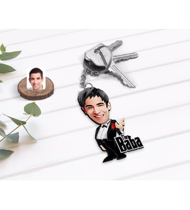 BK Gift Kişiye Özel Godfather Baba Karikatürlü Ahşap Anahtarlık-1 (Beyaz)