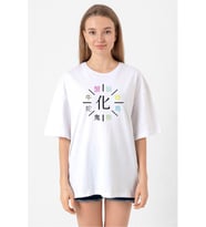 Monogatari Anime Apparitions Beyaz Kadın Oversize Tshirt