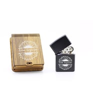 Kişiye Özel Zippo Tarzı Benzinli Metal Çakmak - Çiçek Çerçeve Temalı