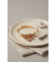 Pembe Arı Model Gold Renk Charm Bileklik