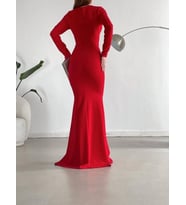 Kadın V Yaka Eteği Fırfırlı Yırtmaçlı Krep Abiye Elbise (Kırmızı)