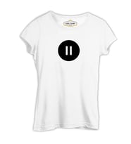 Stop with Circle Beyaz Kadın Tshirt