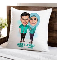 Kişiye Özel Sevgilim ve Ben Esprili Karikatürlü Yastık