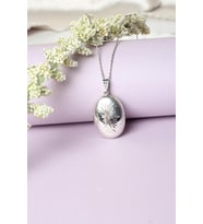 Resimlik Kolye Oval Madalyon Desenli Gümüş Zincir 925 Ayar Kolye (Silver)