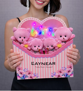 LOVE Ledli  Pembe Peluş Ayıcık Buketi – Kalpli Zarf Tasarım (Lila)