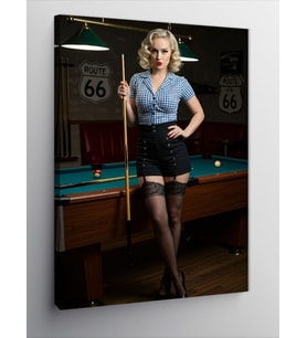 Kanvas Tablo Bilardo Masasında Retro Kadın