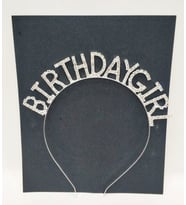 Elmas Taşlı Bırthday Gırl Metal Taç Gümüş