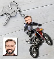 Kişiye Özel Motorcu Tasarımlı Karikatür Anahtarlık 109