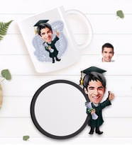 BK Gift Kişiye Özel Erkek Mezun Karikatürlü Beyaz Kupa ve Ahşap Bardak Altlığı Hediye Seti-1