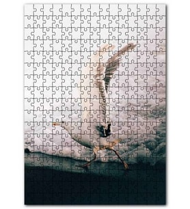 Cakapuzzle Sahilden Havalanan Martı ve Beyaz Köpükler Puzzle Yapboz MDF (Ahşap) (120 Parça)