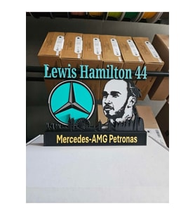 Hamilton Mercedes Masa Dekoru