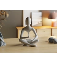Meditasyon Heykeli Yoga Yapan Fiğür mini heykelcik beyaz Renk
