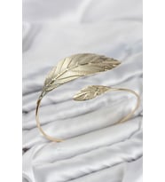 Pazu Bileklik Gold Renk Pirinç Yaprak Model