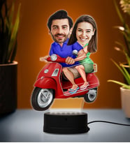 Doğum Günü Hediyesi,Sevgiliye Hediye, Kişiye Özel Fotoğraflı Motorcu Çift Karikatür 3D Led Lamba (Beyaz)
