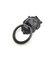 Antika Tarz Dekoratif Pirinç Aslan Kapı Tokmağı, Taktak - 102x130 mm, Oksit (Standart)