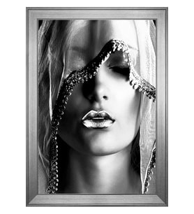 Etnik Kadın Motifli Kanvas Tablo 50 x 70 cm Silver Çerçeve