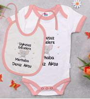 BK Kids Kişiye Özel Uykusuz Gecelere Merhaba Tasarımlı Pembe Bebek Body Zıbın ve Mama Önlüğü Hediye Seti