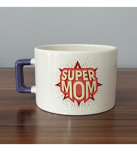 Süper Mom Kırmızı Baskılı Mor Kulplu C Fincan