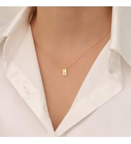 Kişiye Özel Minimalist Plaka Harf Kolye 925K Gümüş (Gold)