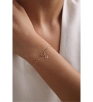 Slim Yıldız Sallantılı Işıltılı Bileklik