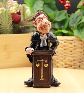Hakim Biblo Büyük Boy