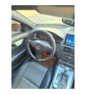 DİKİŞLİ DİREKSİYON KILIFI İTHAL SİYAH DERİ NOKTALI DERİ SİYAH DİKİŞLİ MERCEDES C180 İÇİN