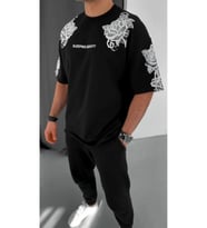 Unisex Flok Kabartma Baskılı T-Shirt - Siyah