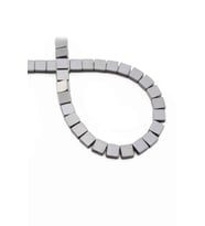 Hematit Doğal Taş Parlak Gümüş Kare Kesim 6x6mm Dizi