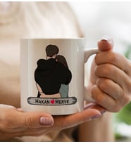 BK Gift Kişiye Özel Sarılan Sevgili Tasarımlı Beyaz Kupa Bardak-1, Sevgililer Günü, Sevgiliye Hediye