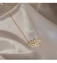 Özel Lotus Tasarım  Altın Kaplama Gümüş Kolye