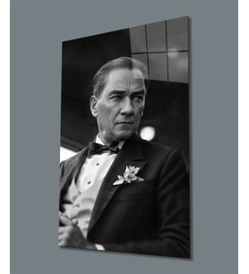 Atatürk Siyah Beyaz Dikey Cam Tablo Hediyelik Büyük Tablo Ev Ofis Dekoru