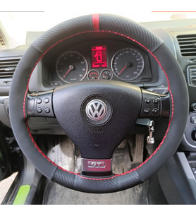 DİKİŞLİ DİREKSİYON KILIFI KARBON NUBUK KIRMIZI YÜZÜK / DİKİŞLİ VOLKSWAGEN GOLF 2006 KASA