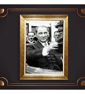 Altın Varaklı Çerçeveli Paspartulu Atatürk Tablo nl02A699 (Gold)