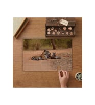 Kaplan ve Yavruları Tasarımı 240 parça Ahşap Puzzle Ahşap Kutuda MP10054