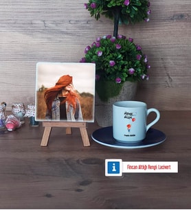 Ütopyalar Güzeldir Fotoğraflı Dekoratif Taş, Ahşap Altlıklı Türk Kahvesi Fincanı Hediye (Model 4)