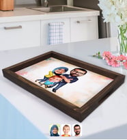BK Gift Kişiye Özel Tesettürlü Aile Karikatürlü Doğal Ahşap Tepsi-1