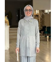 ETEK UCU PİS DİKİŞ YAKASI BONCUK İŞLEMELİ GÖMLEK (Gri)