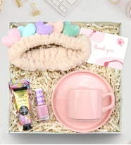 Pembe Fincan & Eyüp Sabri Tuncer El Kremi & Pastel Oje & Peluş Saç Bandı Hediye Seti