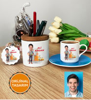 Kişiye Özel Karikatürlü İnşaat Mühendisi Hediye Seti Türk Kahvesi Fincanı, Kalemlik, Anahtarlık Erkek İnşaat Mühendisine Mühendisler Günü Hediyesi (Mavi)
