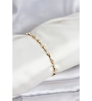 Pirinç Gold Renk VIP Seri Kemik Model Zirkon Taşlı Kadın Bileklik - TJ-BB8275