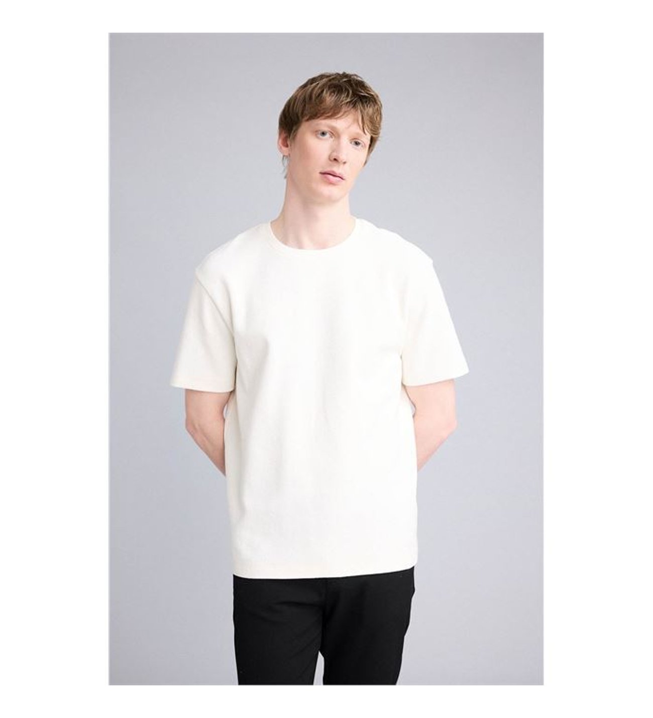 Defacto Basic Ekru Erkek T-Shirt F9867AX/ER105