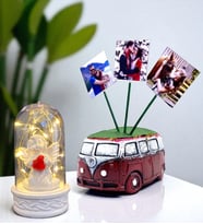 Kişiye Özel 3 Fotoğraflı Vosvos Saksı ve Led Işıklı Beyaz Melekli Fanus (Bordo)